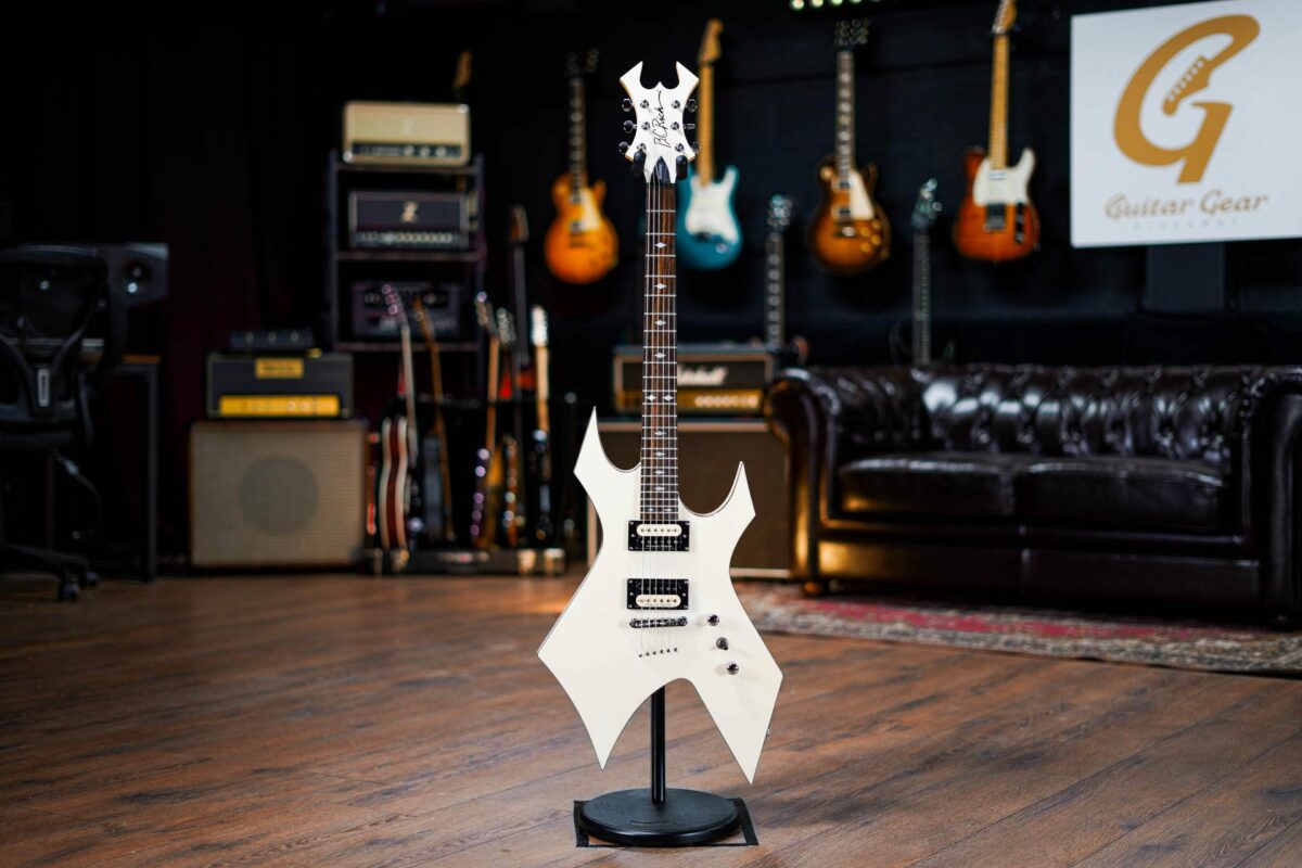 BC Rich Revenge Warlock in White - Image 2