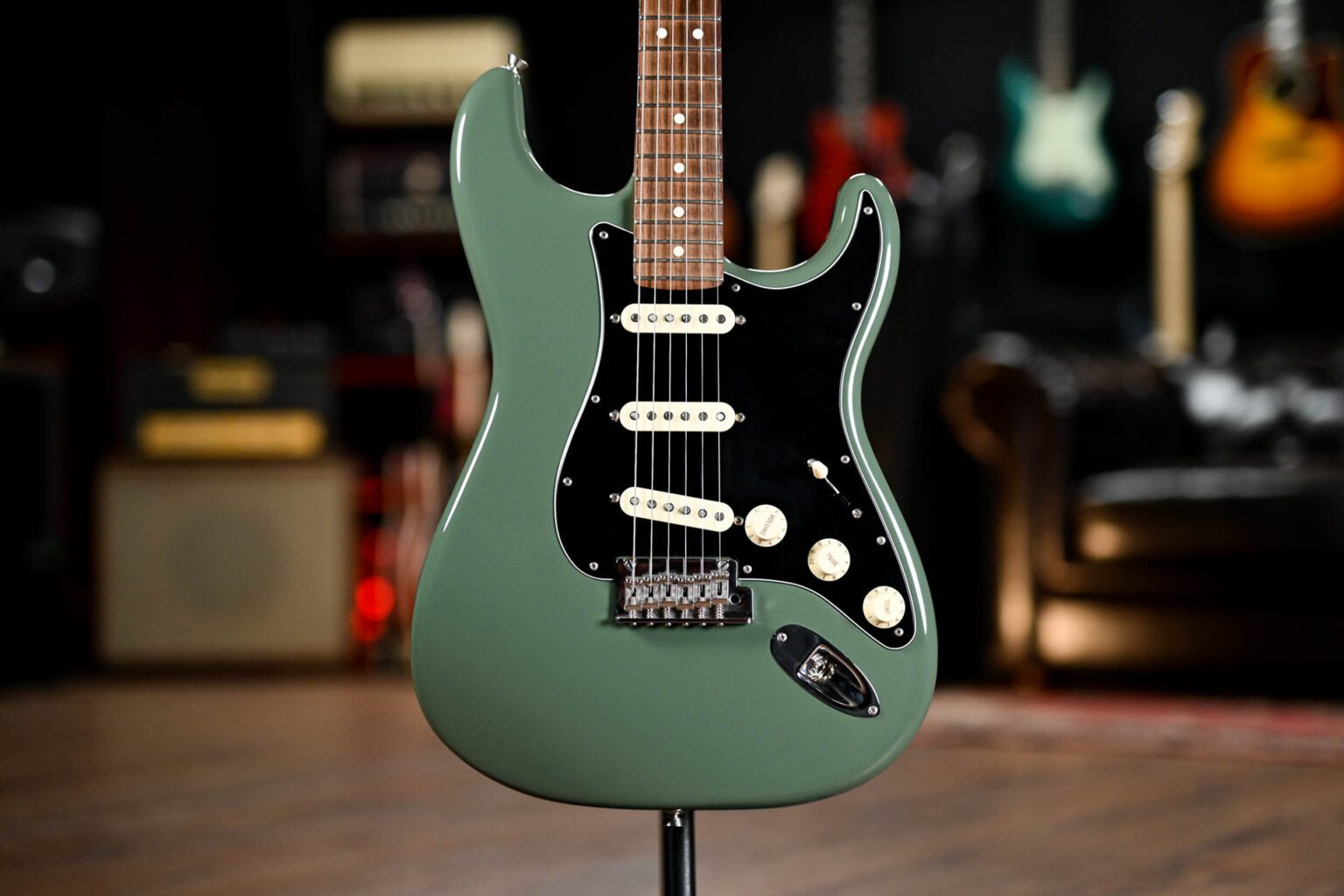 Fender American Professional Stratocaster in Antique Olive Guitar