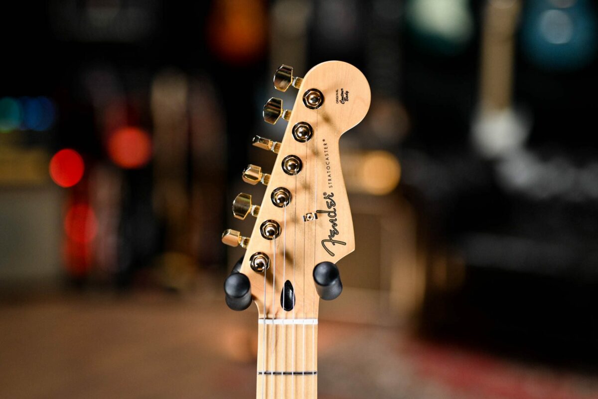 Free Giveaway - Fender FSR Player Stratocaster - Image 6