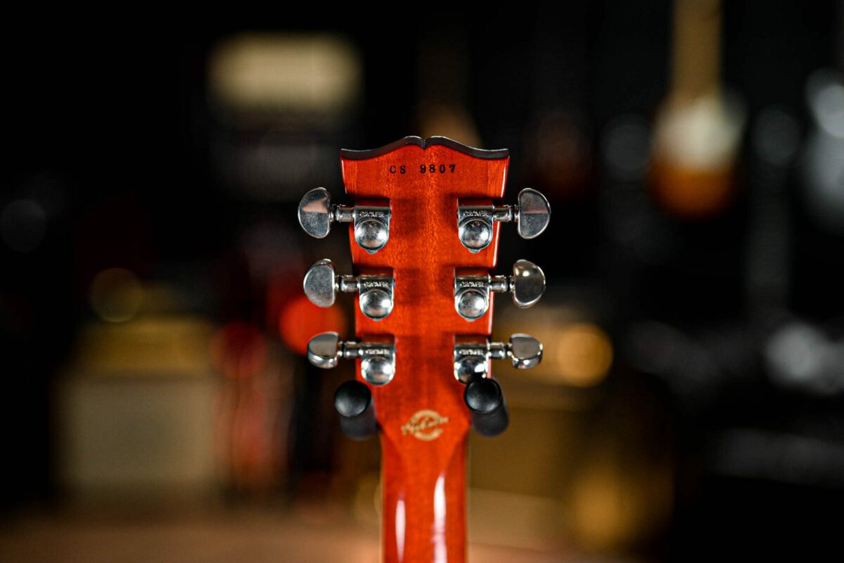 Gibson Custom Shop Les Paul Elegant In Honeyburst - Image 5