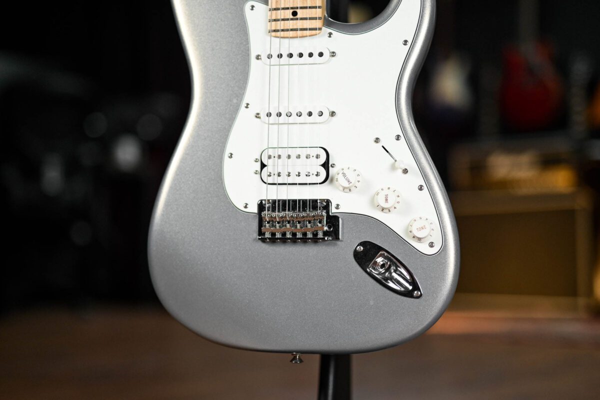 Fender HSS Player Stratocaster In Silver - Image 4