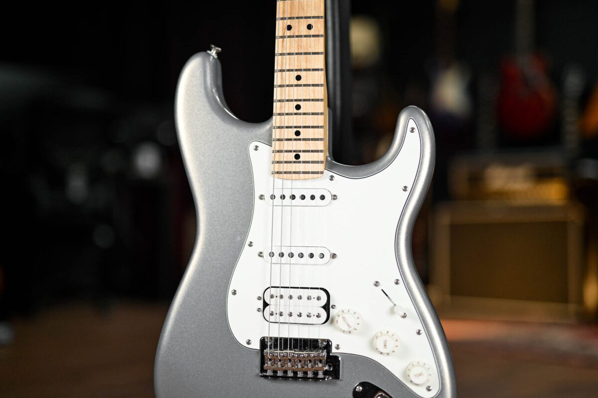 Fender HSS Player Stratocaster In Silver - Image 5