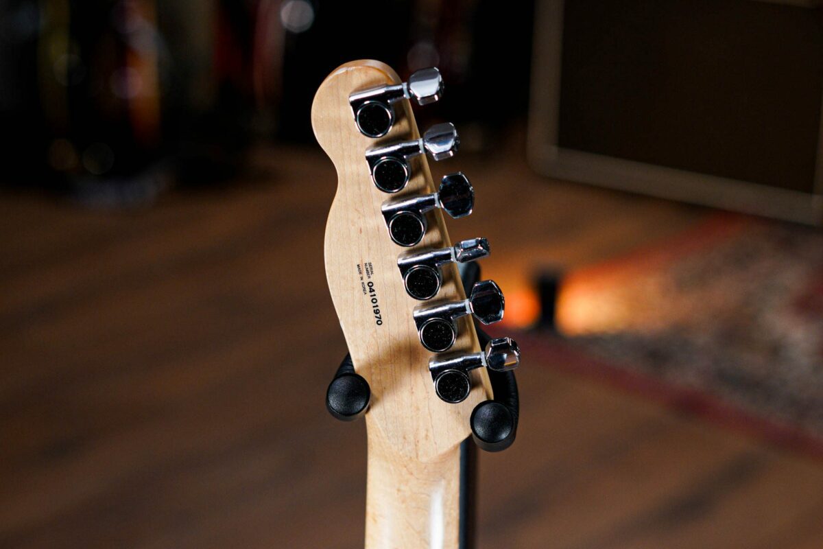 Fender Lite Ash Telecaster in Natural - Image 7