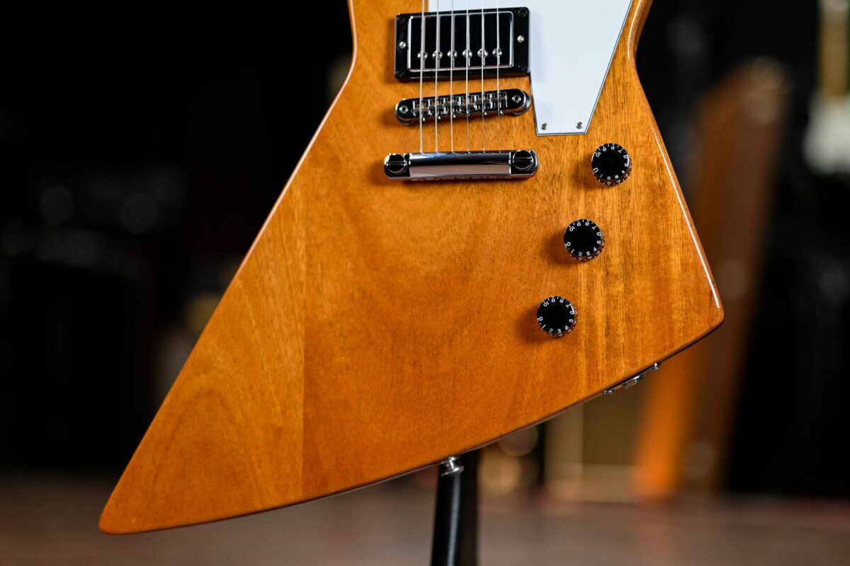 Gibson Explorer in natural - Image 3