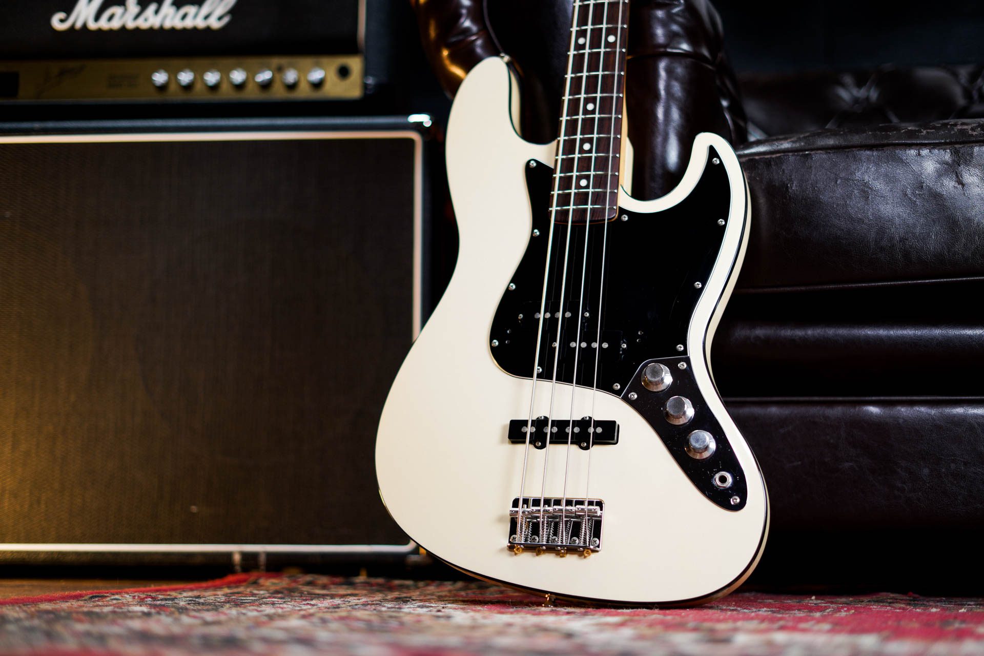 Fender Aerodyne Jazz Bass in Vintage White - Guitar Gear Giveaway
