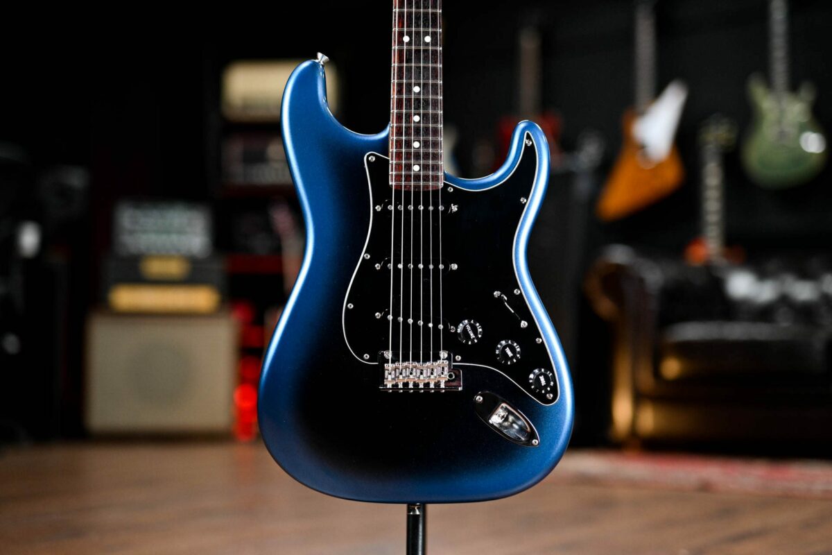 Fender American Professional II Stratocaster Dark Night