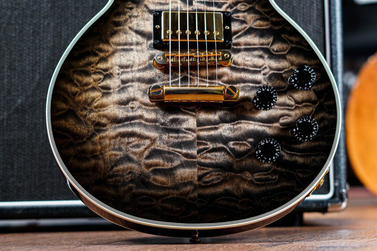 Gibson Custom Shop Les Paul Custom in Cobra Burst - Image 6