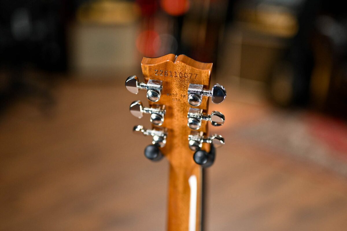 Gibson Les Paul Classic in Honey Burst #2 - Image 7