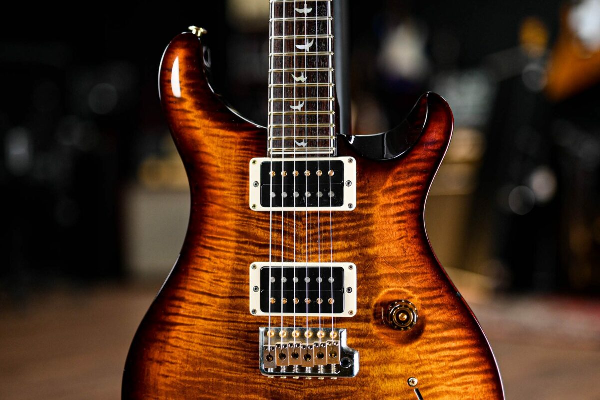 PRS 30th Anniversary Limited Edition Custom 24 in Black Gold Burst - Image 5