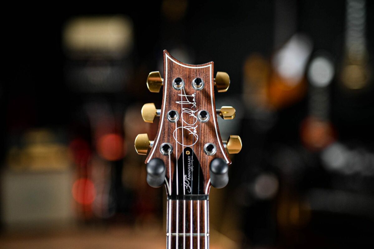 PRS 30th Anniversary Limited Edition Custom 24 in Black Gold Burst - Image 3