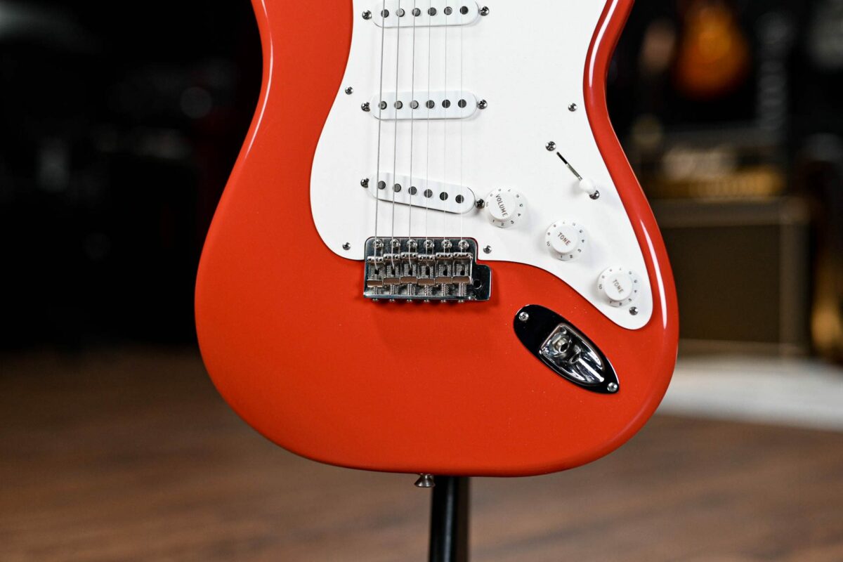 Fender Classic Series '50s Stratocaster in Fiesta Red - Image 3