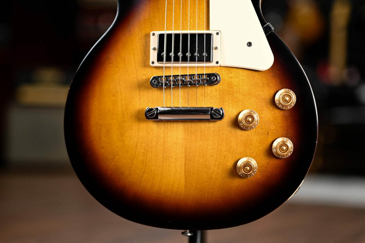 Gibson Les Paul Tribute in Satin Tobacco Burst - Image 3