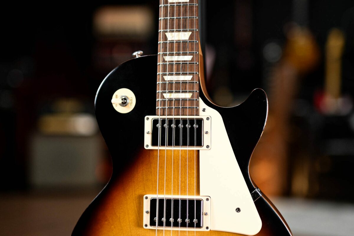 Gibson Les Paul Tribute in Satin Tobacco Burst - Image 4