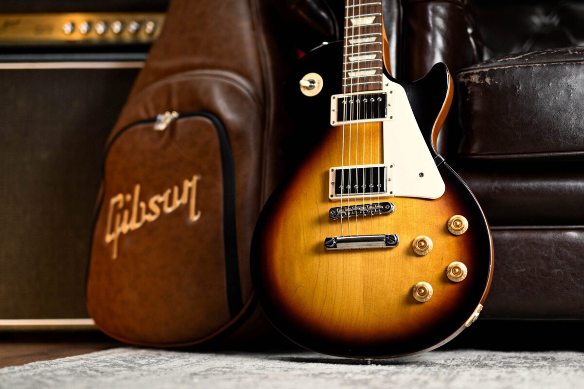 Gibson Les Paul Tribute in Satin Tobacco Burst - Image 2