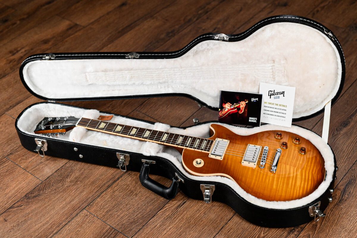 Gibson Les Paul Standard in Honeyburst - Image 4