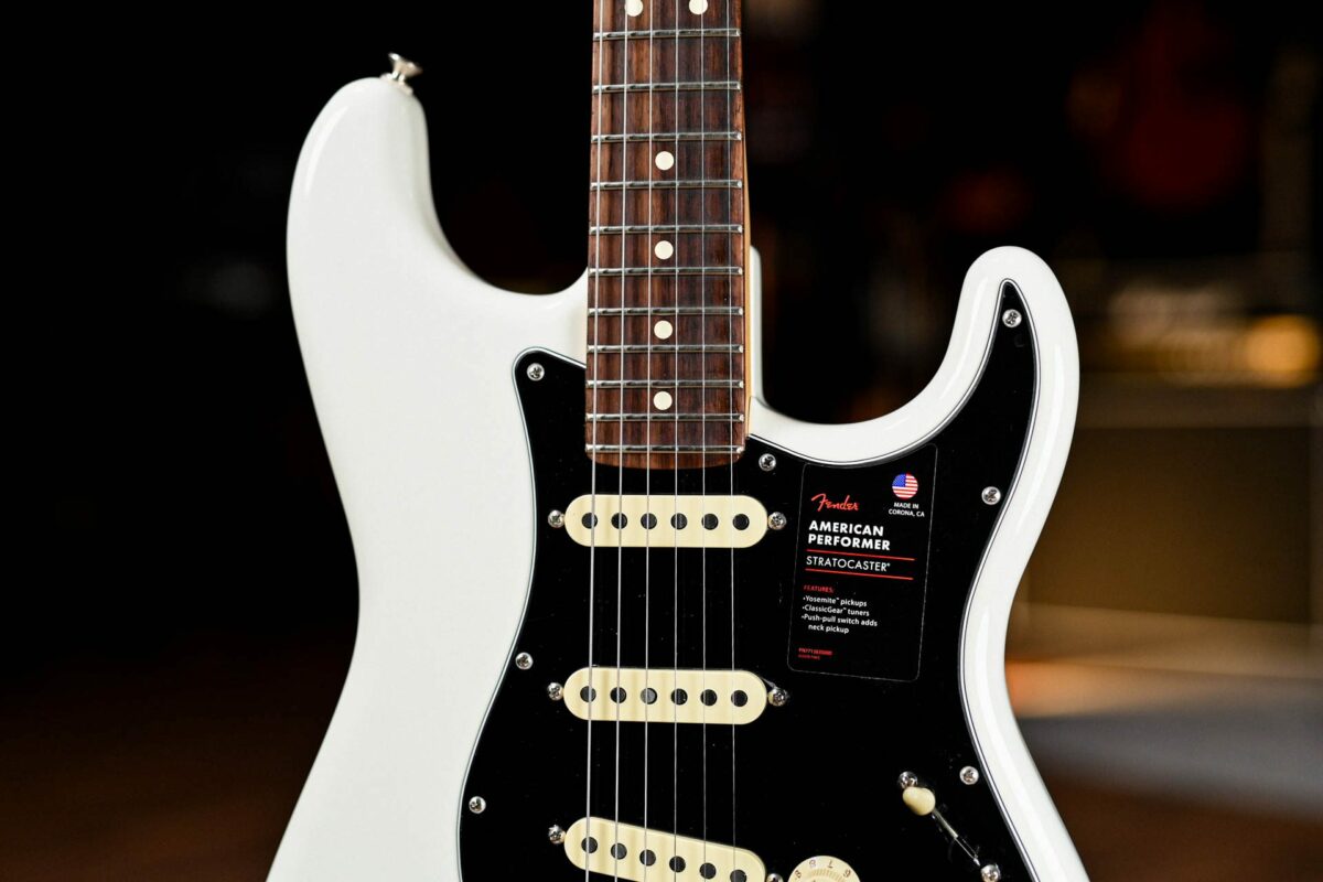 Fender American Performer Stratocaster Arctic White - Image 4