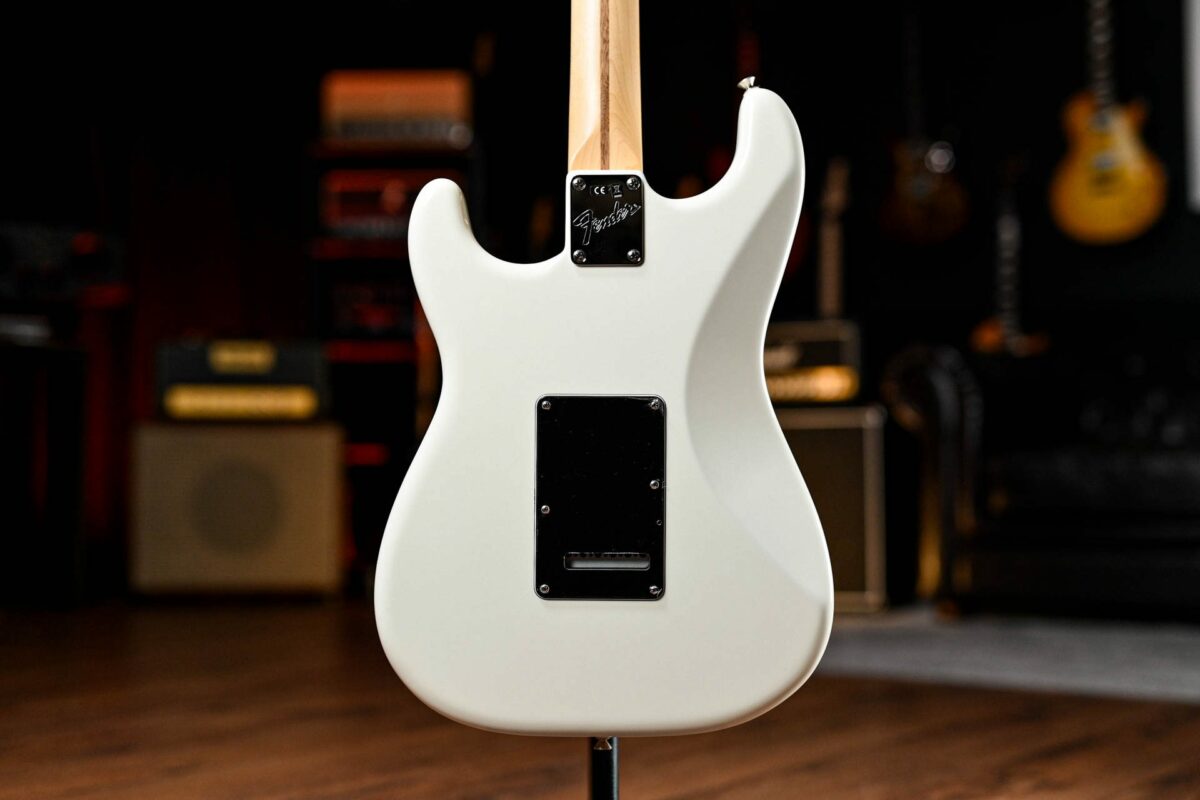 Fender American Performer Stratocaster Arctic White - Image 8