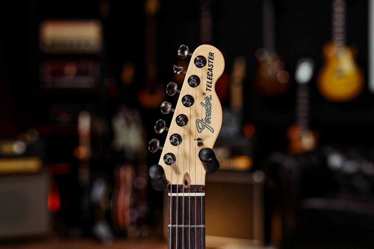 Fender American Performer Telecaster In Honey Burst - Image 4