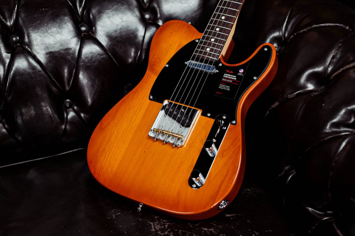 Fender American Performer Telecaster In Honey Burst - Image 2