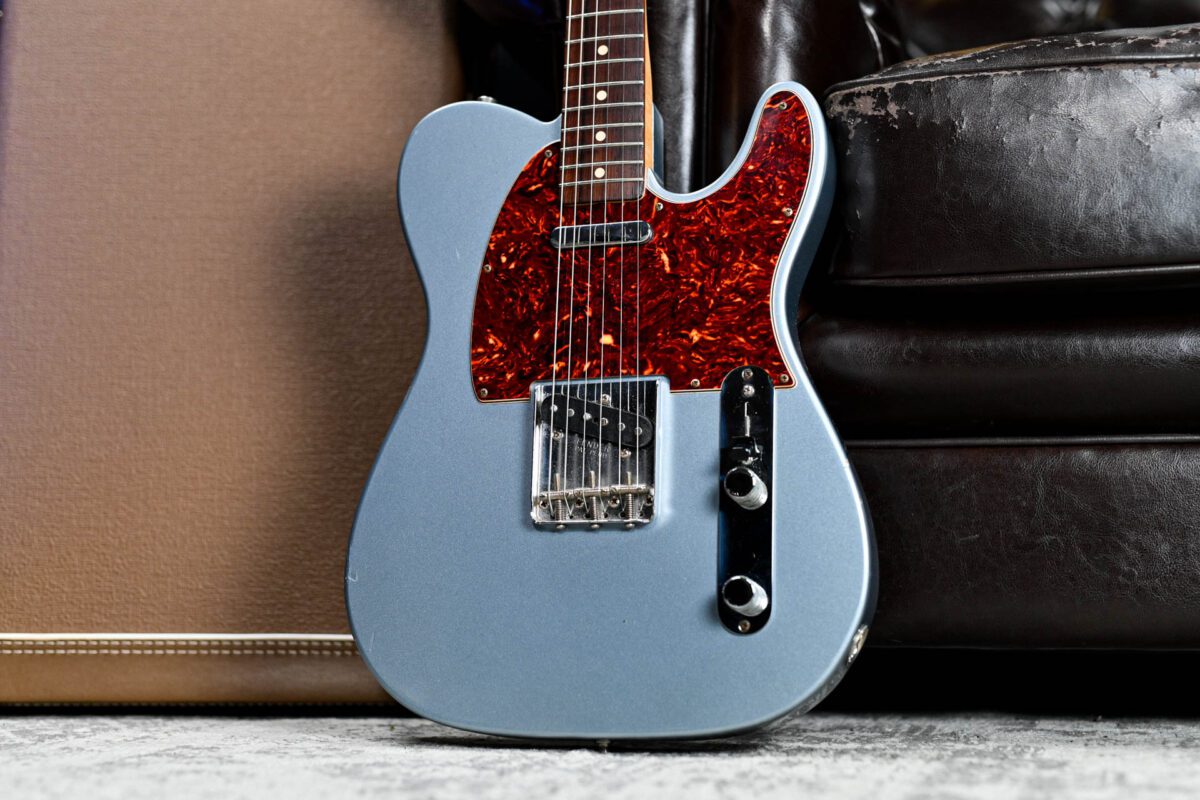 Fender Custom Shop 1963 Telecaster in Ice Blue Metallic - Image 12