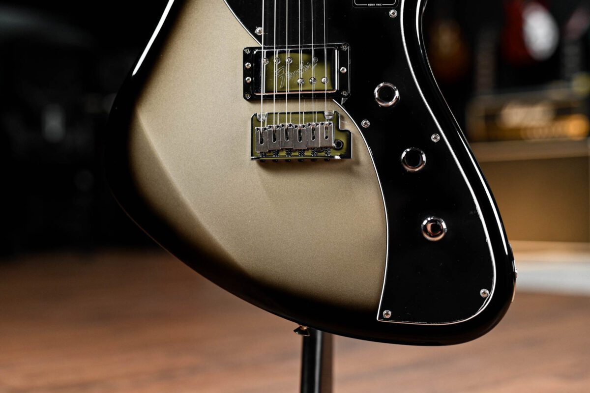 Fender Player Plus Meteora HH in Silverburst - Image 3