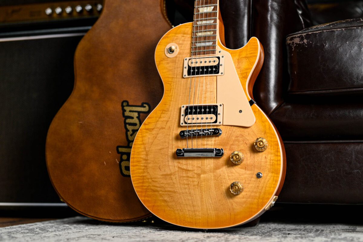 Gibson 120th Anniversary Les Paul Classic in Lemon Burst