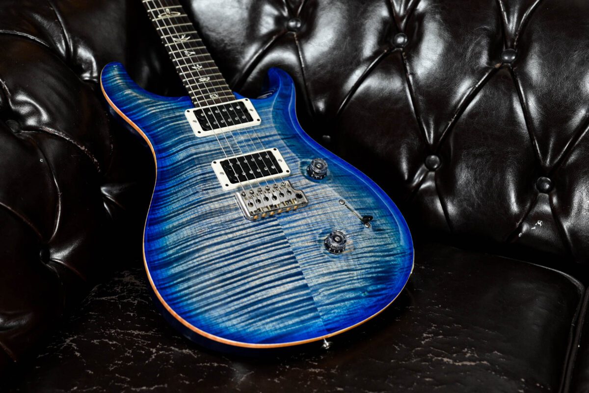 PRS USA Custom 24 10 Top in Blueburst - Image 2