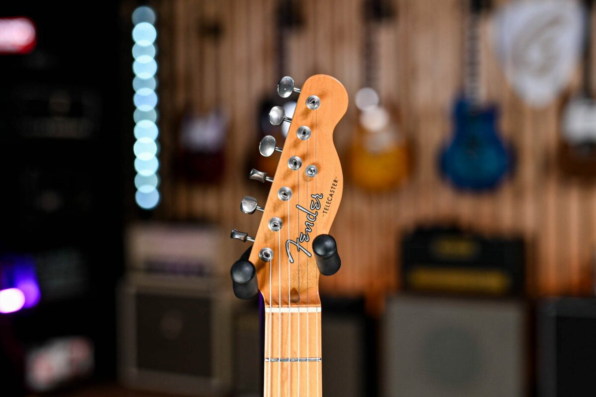 Fender Classic Player Baja Telecaster in Butterscotch Blonde - Image 5