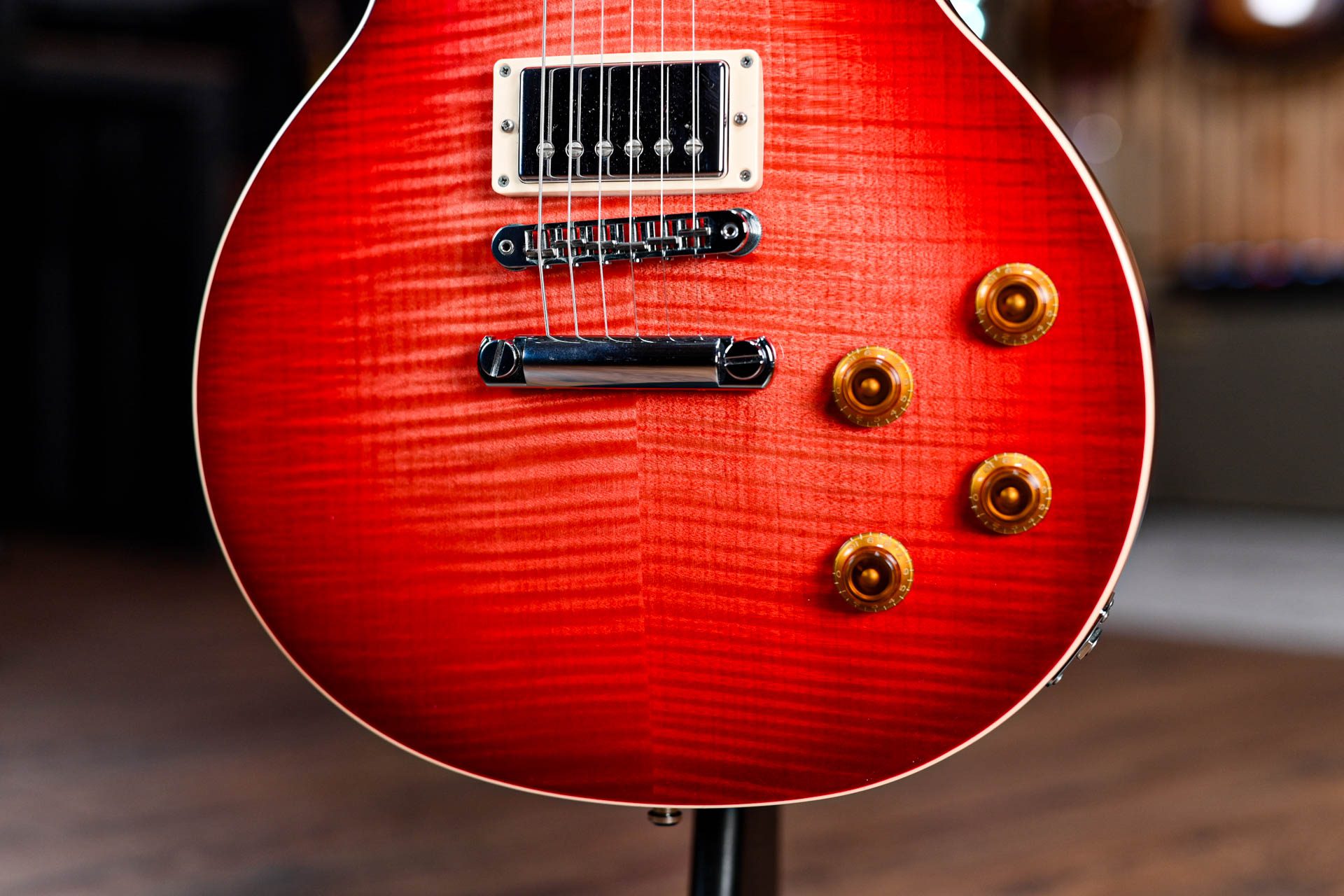 Gibson Les Paul Standard in Blood Orange - Guitar Gear Giveaway