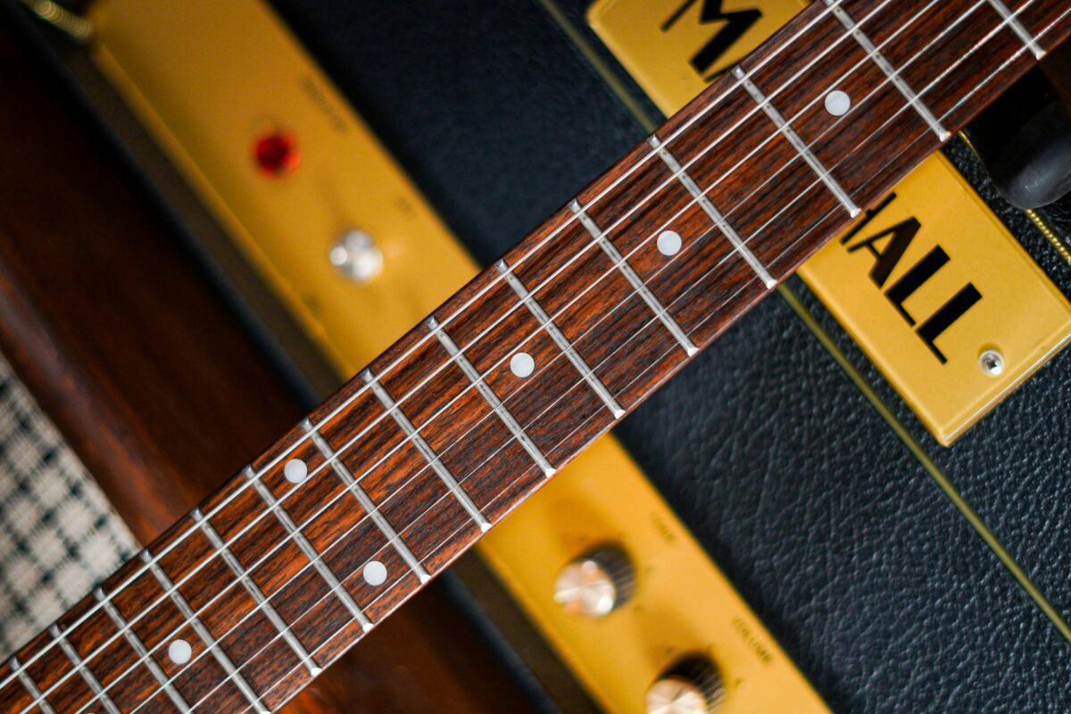 Epiphone 1958 Korina Flying V in Natural - Image 4