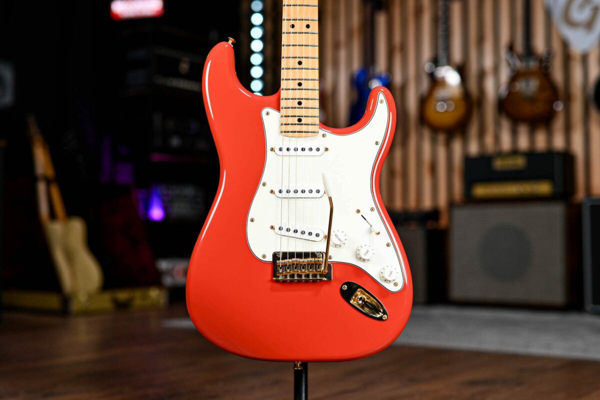 Fender Limited Edition Exclusive Player Stratocaster in Fiesta Red