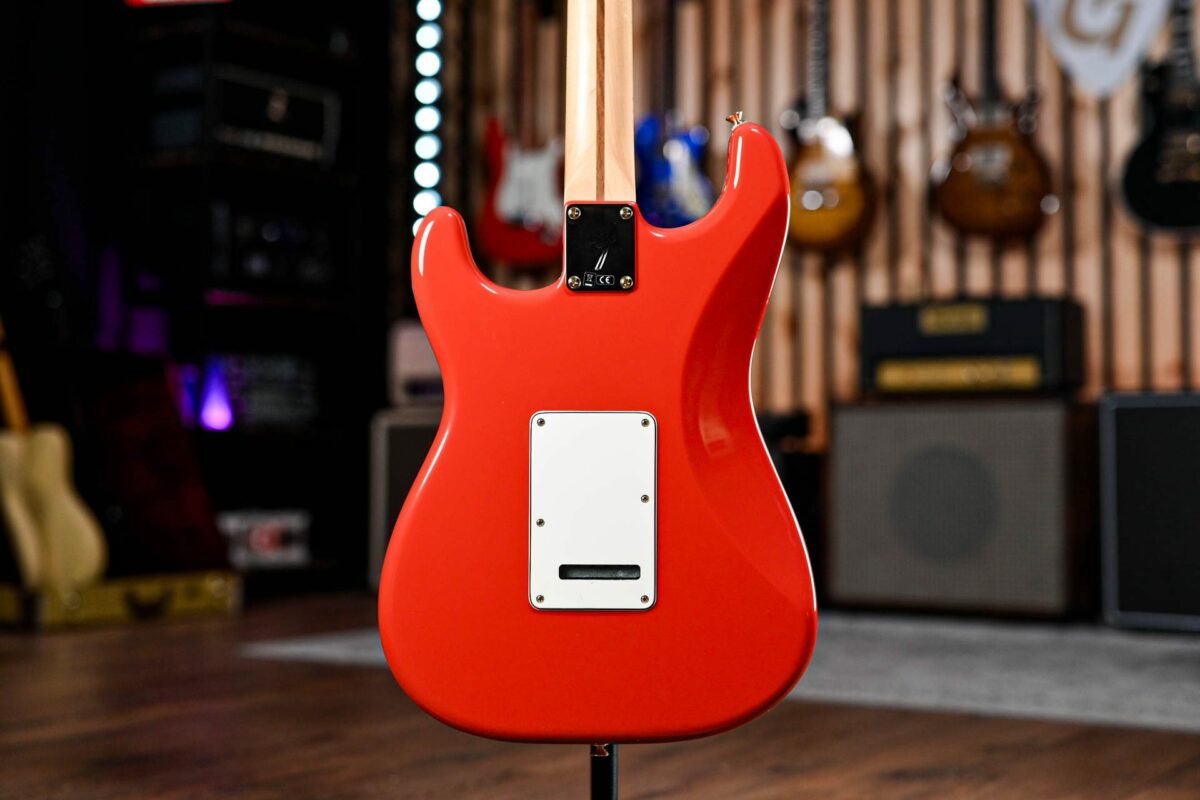 Fender Limited Edition Exclusive Player Stratocaster in Fiesta Red - Image 9