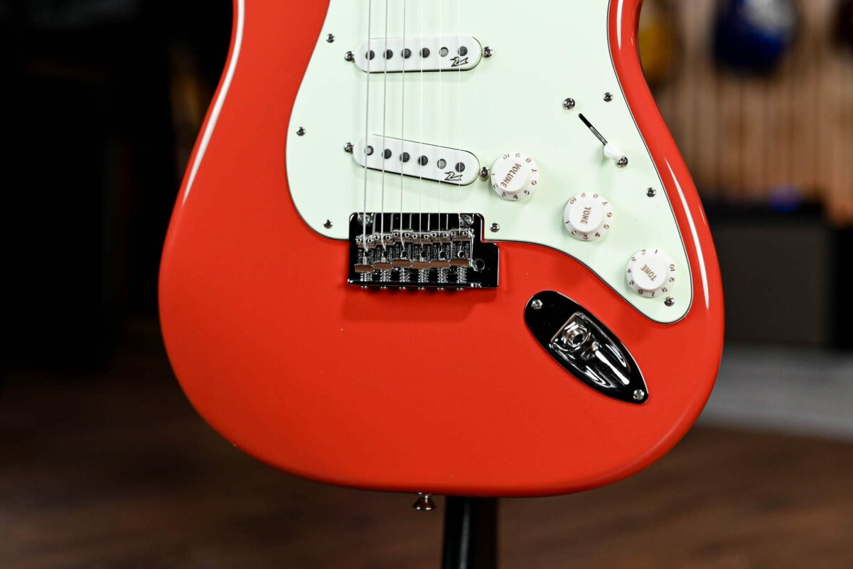 Fender Special Edition Player Stratocaster in Fiesta Red - Image 8