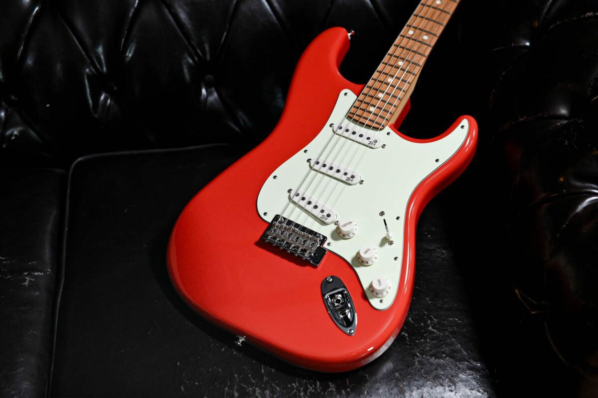 Fender Special Edition Player Stratocaster in Fiesta Red - Image 3