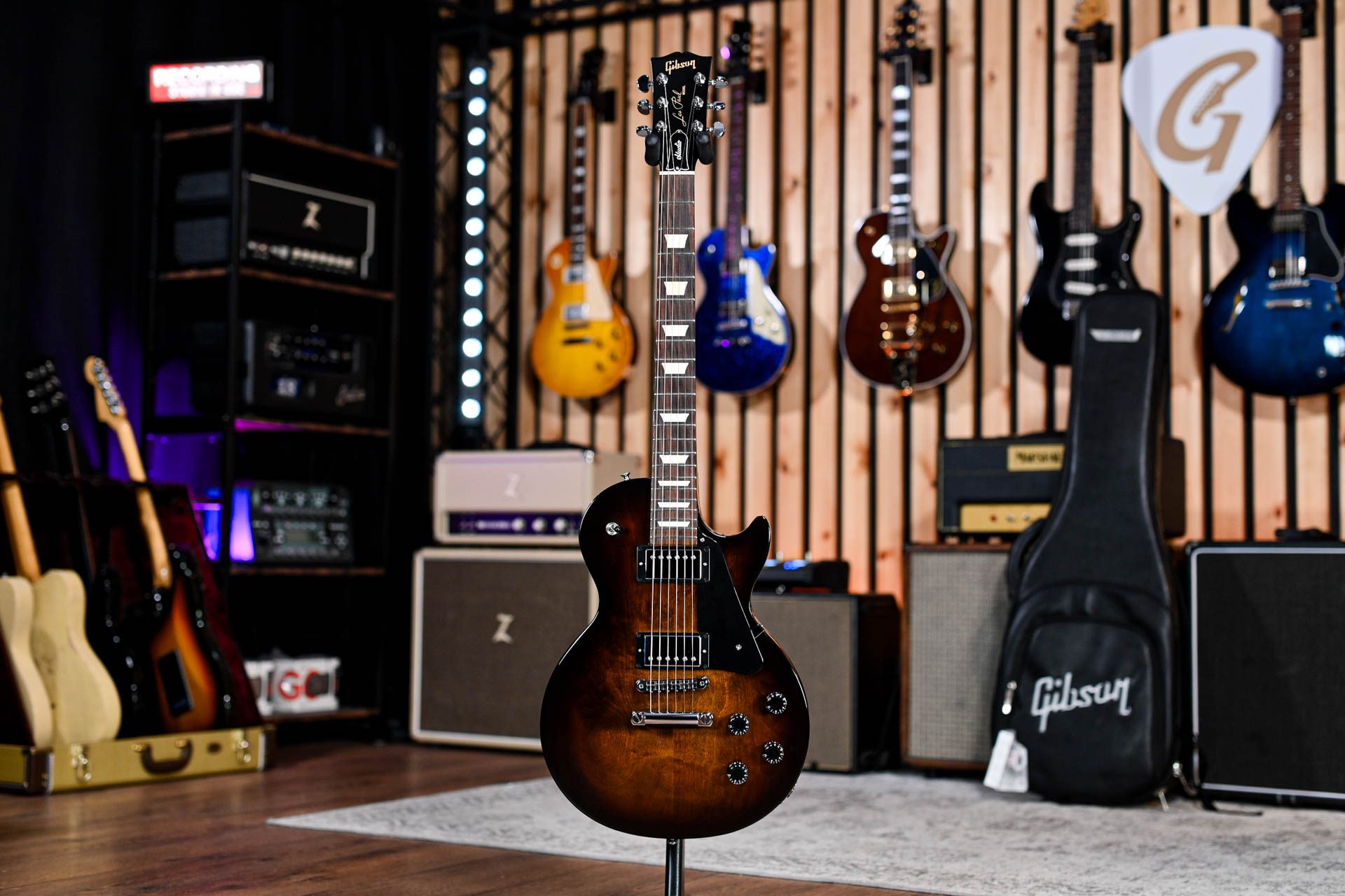 Gibson Les Paul Studio in Smokehouse Burst - Guitar Gear Giveaway