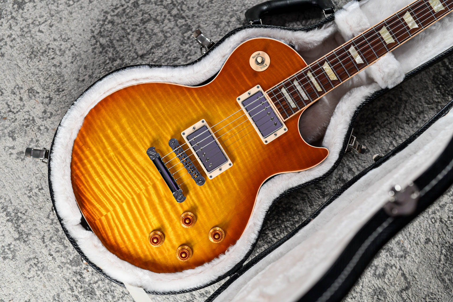 Gibson Les Paul Standard in Iced Tea - Guitar Gear Giveaway