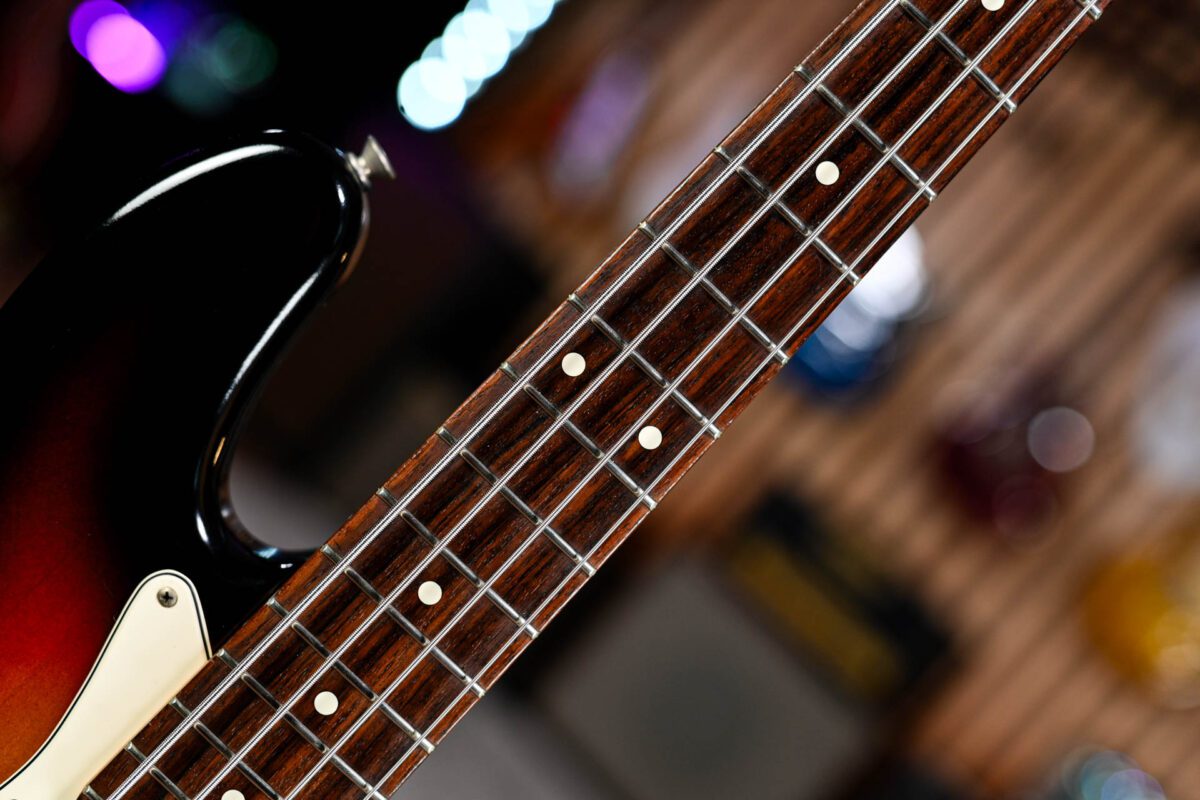 Fender Highway One Jazz Bass in 3 Tone Sunburst - Image 4