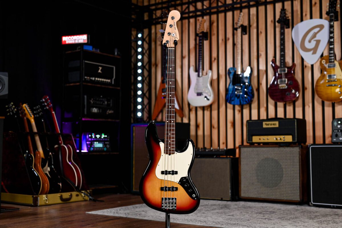 Fender Highway One Jazz Bass in 3 Tone Sunburst - Image 2