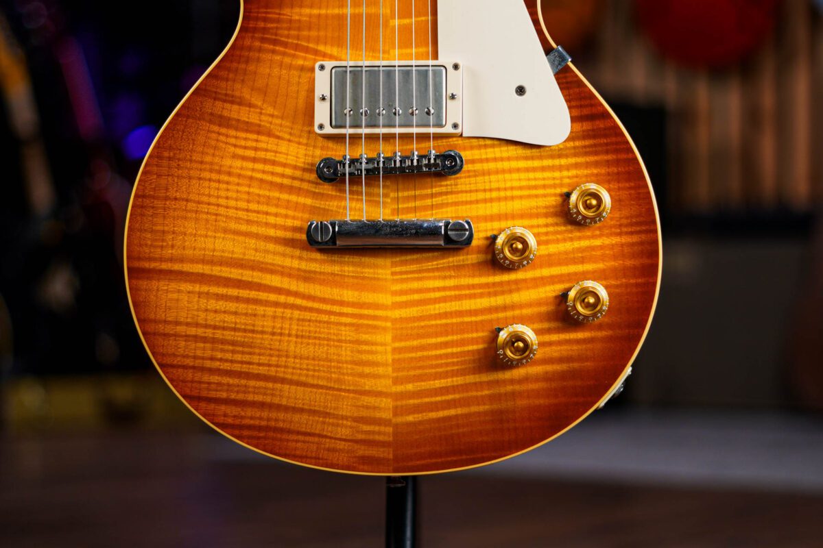 Gibson Custom Shop R9 1959 Reissue Les Paul in Honeyburst - Image 8