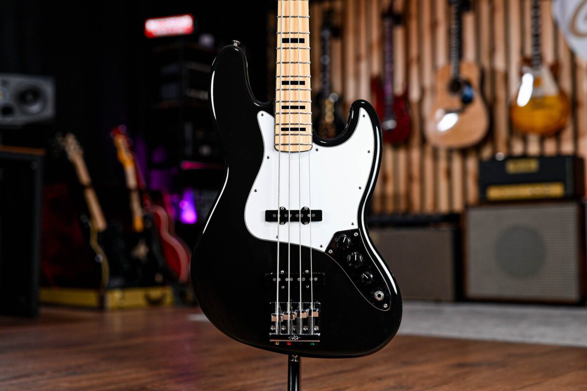 Fender Geddy Lee Jazz Bass In Black