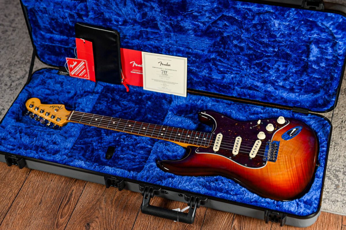 Fender 70th Anniversary American Pro II Stratocaster in Comet Burst - Image 2