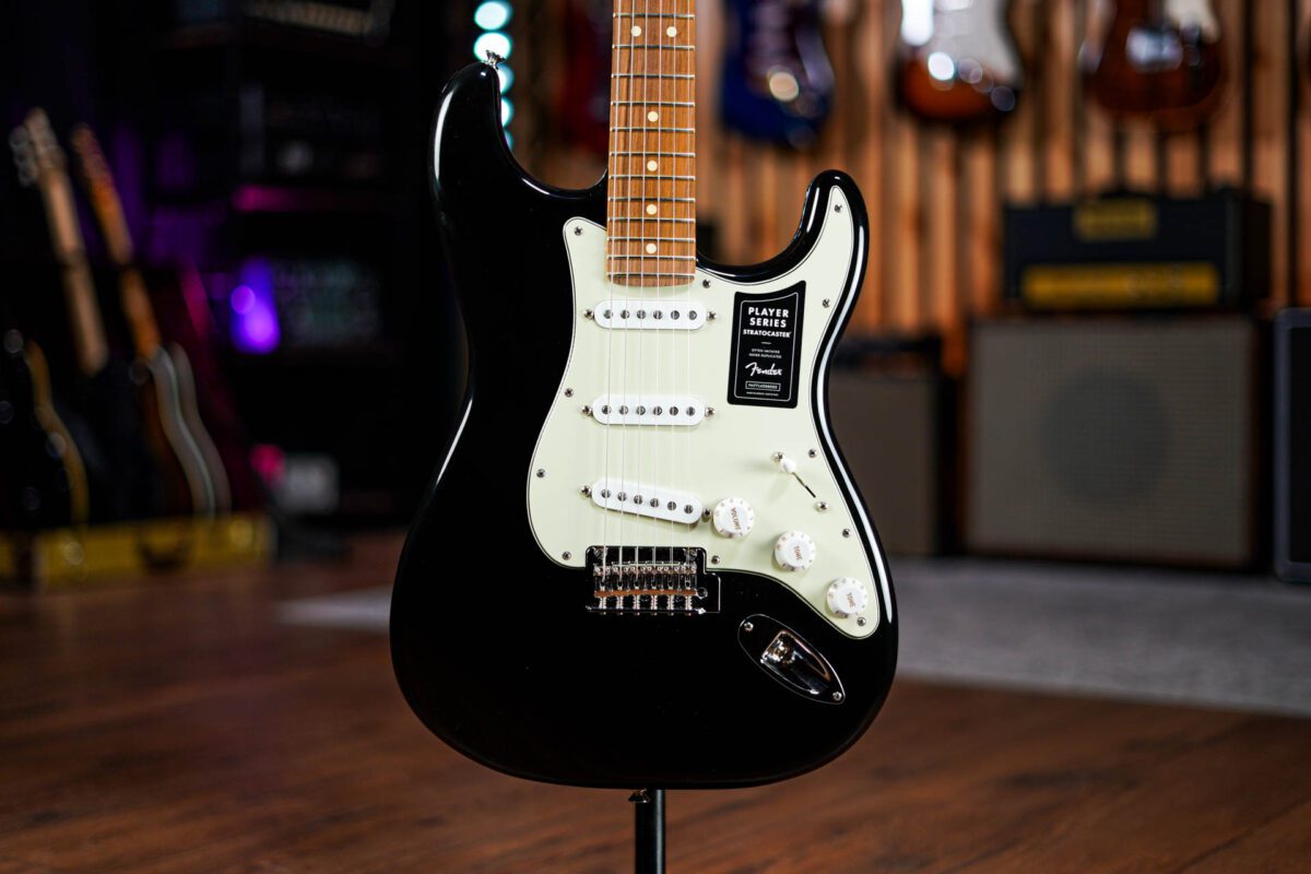 Fender Limited Edition Player Stratocaster in Black with Custom Shop Pickups #2