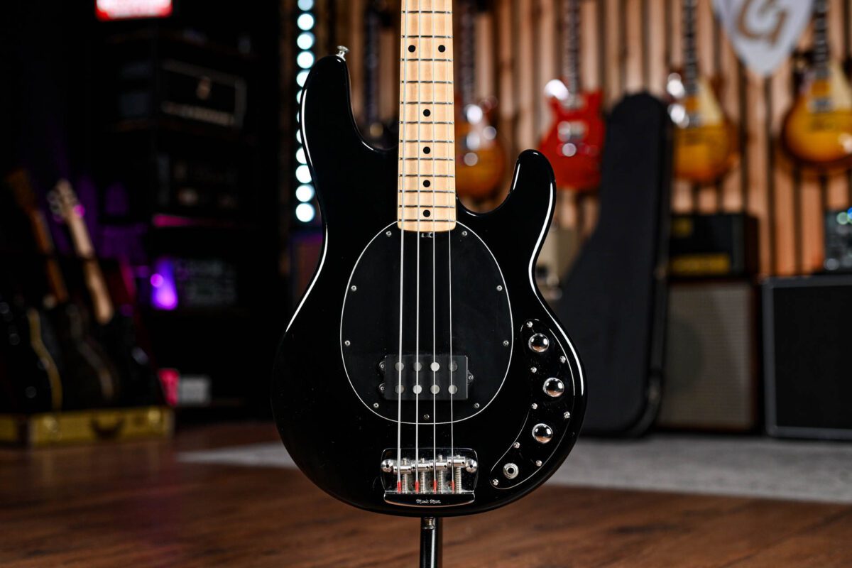 Ernie Ball Music Man Stingray In Black