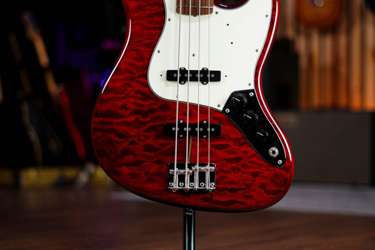 Fender FSR MIJ Hybrid 60s Jazz Bass Quilt Top in Transparent Red - Image 3