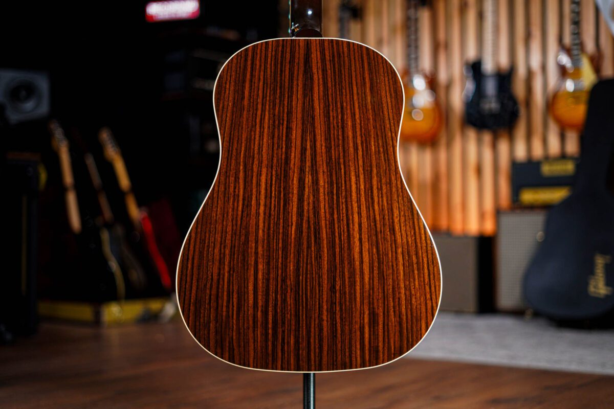 Gibson J-45 Custom in Vintage Sunburst - Image 6