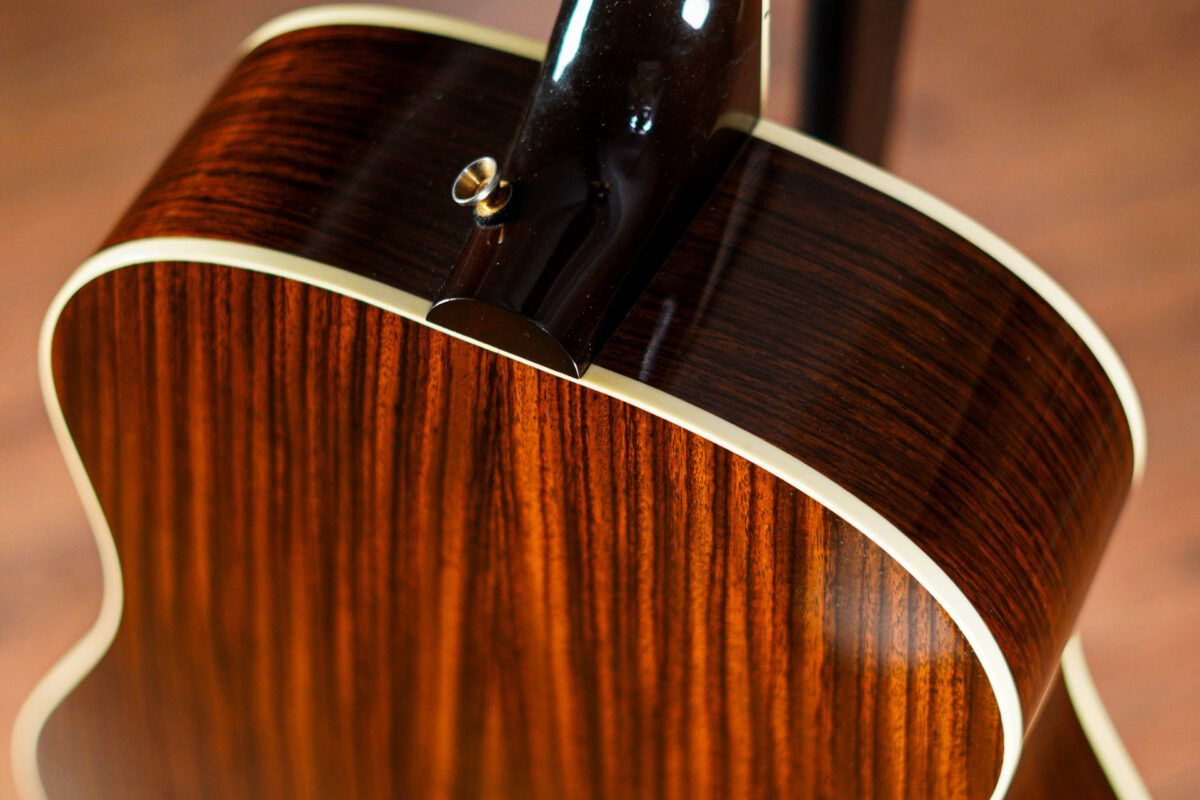 Gibson J-45 Custom in Vintage Sunburst - Image 12