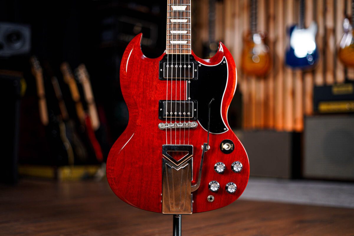 Gibson SG Standard '61 with Sideways Vibrola in Vintage Cherry