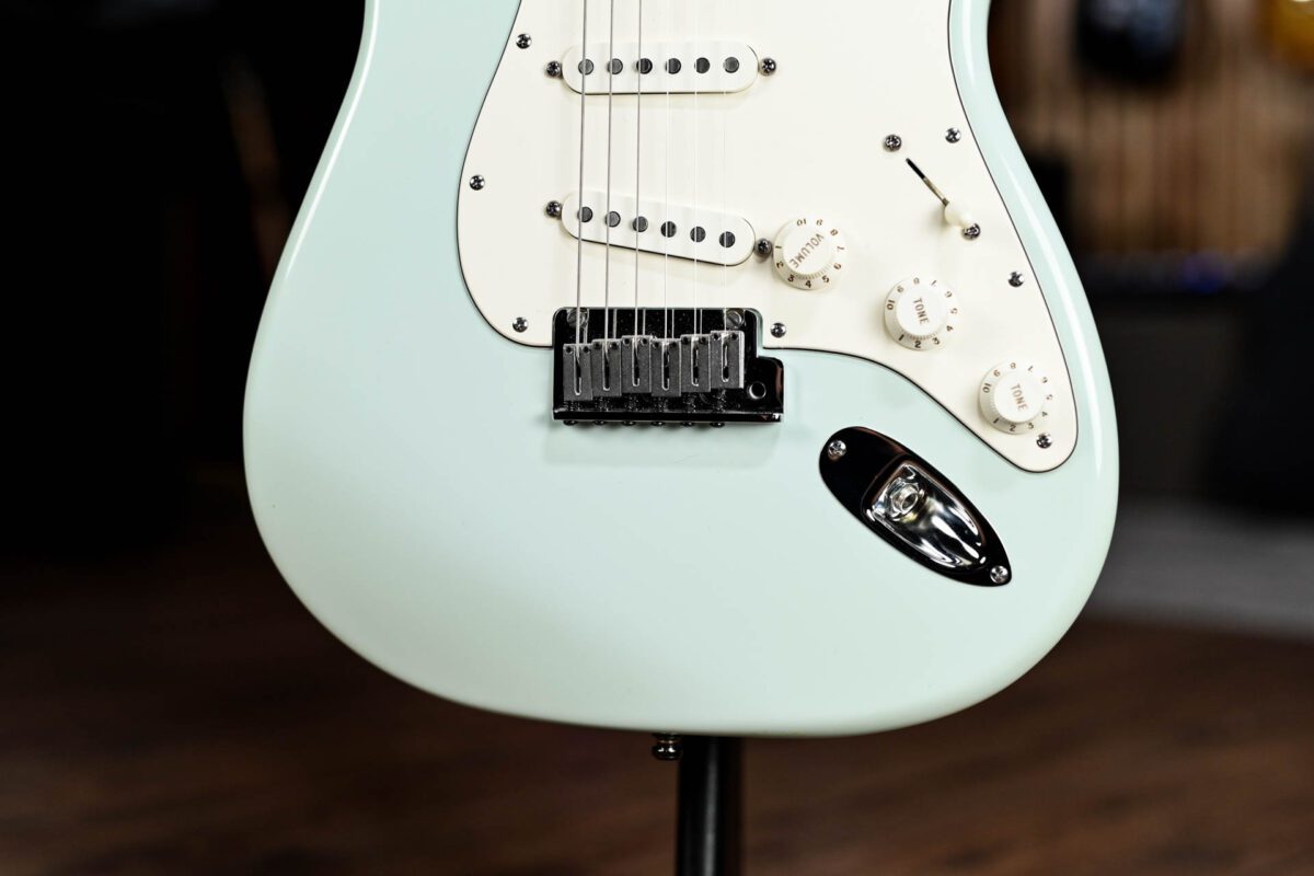 Fender American Series Stratocaster in Sky Blue - Image 4