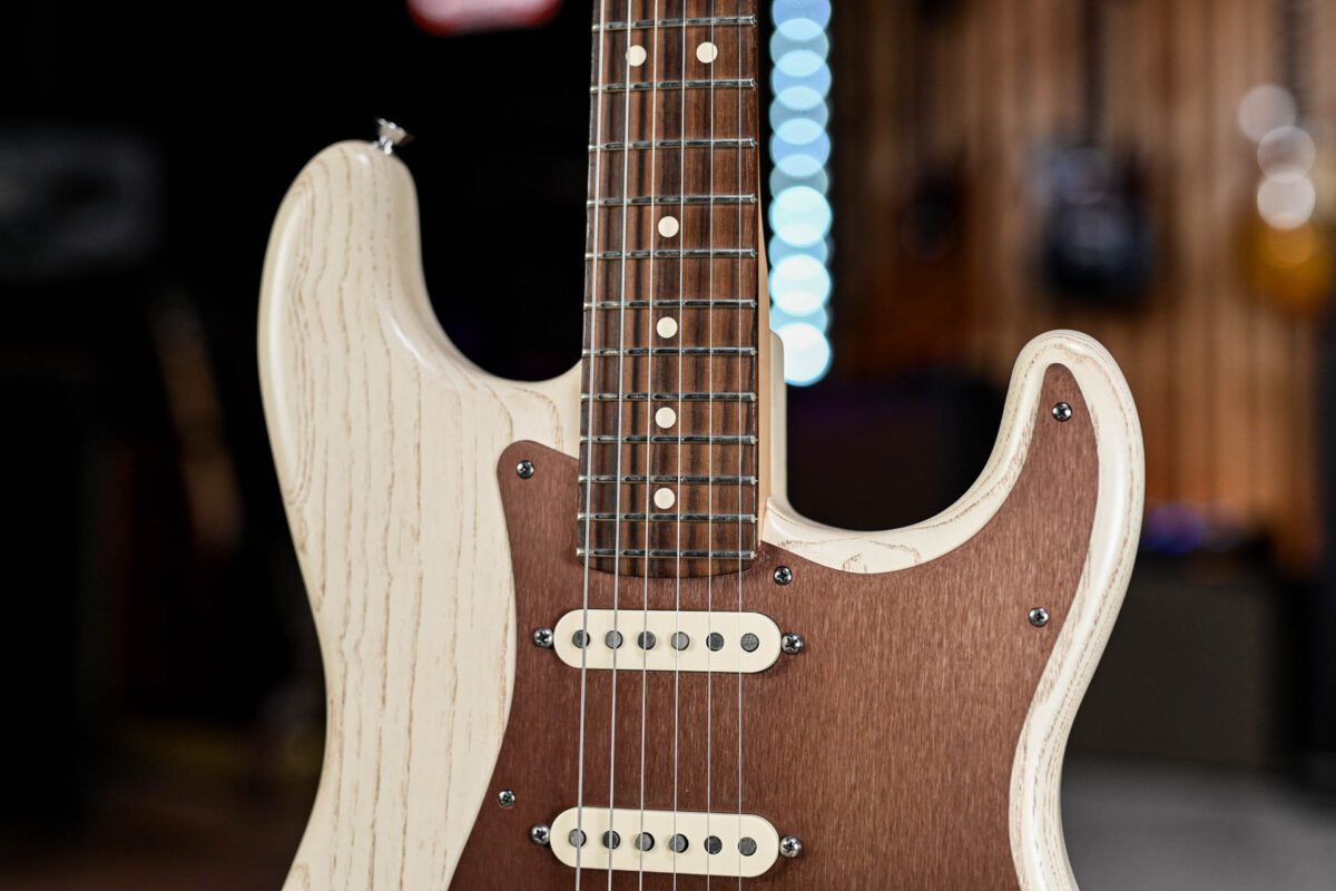 Fender American Standard FSR Stratocaster in Rustic Ash - Image 5