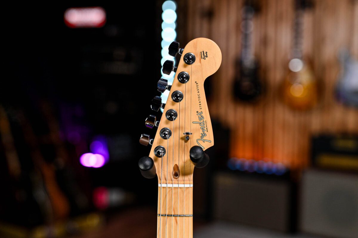 Fender American Standard Stratocaster HSS Shawbucker in Sienna Sunburst - Image 7